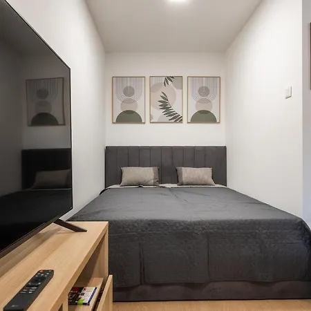 The Hive Old Town Apartman